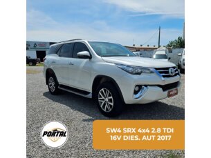 Foto 1 - Toyota SW4 SW4 2.8 TDI SRX 7L 4x4 (Aut) automático