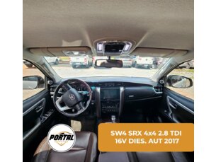 Foto 8 - Toyota SW4 SW4 2.8 TDI SRX 7L 4x4 (Aut) automático