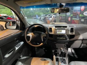 Foto 3 - Toyota Hilux Cabine Dupla Hilux 3.0 TDI 4x4 CD SRV (Aut) manual