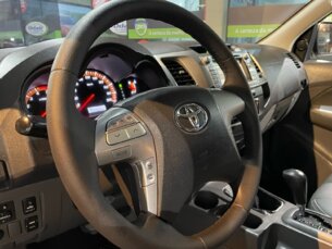 Foto 4 - Toyota Hilux Cabine Dupla Hilux 3.0 TDI 4x4 CD SRV (Aut) manual