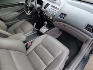 Foto 9 - Honda Civic New Civic LXL 1.8 i-VTEC (Couro) (Aut) (Flex) automático