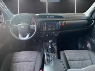 Foto 7 - Toyota Hilux Cabine Dupla Hilux 2.8 TDI CD STD Narrow 4x4 manual