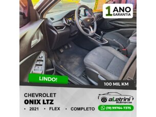 Foto 6 - Chevrolet Onix Onix 1.0 Turbo LTZ manual