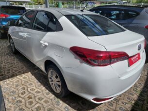 Foto 4 - Toyota Yaris Sedan Yaris Sedan 1.5 XL Live CVT manual