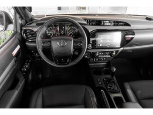 Foto 8 - Toyota Hilux Cabine Dupla Hilux CD 2.8 TDI Conquest 4WD automático