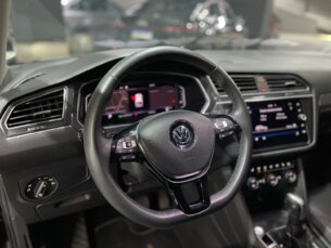 Foto 6 - Volkswagen Tiguan Tiguan Allspace 1.4 250 TSI Comfortline automático
