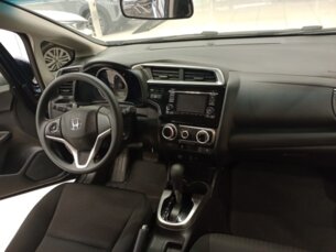 Foto 8 - Honda Fit Fit 1.5 LX CVT automático
