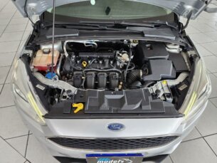 Foto 9 - Ford Focus Sedan Focus Fastback SE 2.0 PowerShift manual