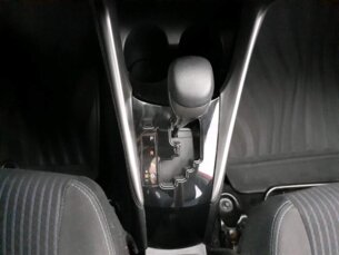 Foto 8 - Toyota Yaris Hatch Yaris 1.3 XL Plus Tech CVT (Flex) automático