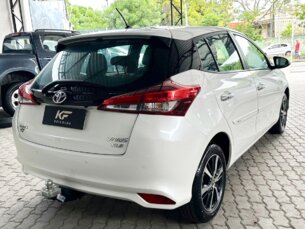 Foto 6 - Toyota Yaris Hatch Yaris 1.5 XLS CVT (Flex) automático