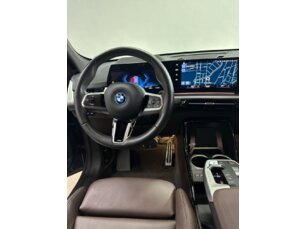 Foto 9 - BMW iX1 iX1 67kWh xDrive30e automático