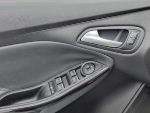 Foto 7 - Ford Focus Sedan Focus Sedan Titanium 2.0 PowerShift manual