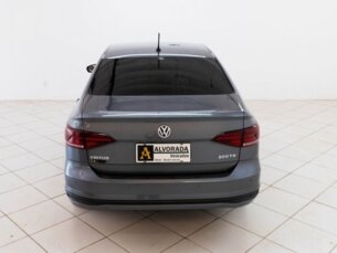 Foto 7 - Volkswagen Virtus Virtus 1.6 (Aut) automático