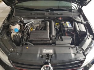 Foto 4 - Volkswagen Jetta Jetta 1.4 TSI Trendline Tiptronic automático