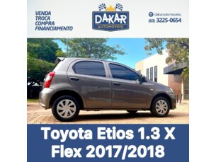 Foto 1 - Toyota Etios Hatch Etios X 1.3 (Flex) (Aut) manual