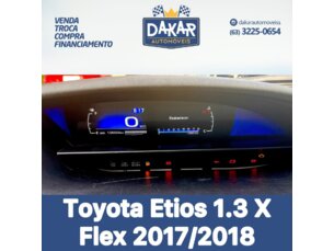 Foto 2 - Toyota Etios Hatch Etios X 1.3 (Flex) (Aut) manual