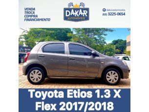 Foto 10 - Toyota Etios Hatch Etios X 1.3 (Flex) (Aut) manual
