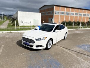 Ford Fusion 2.0 16V Hybrid Titanium (Aut)