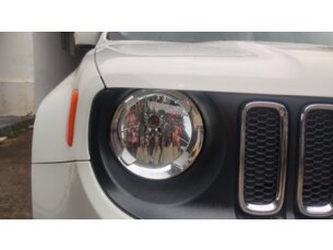 Foto 3 - Jeep Renegade Renegade Longitude Teto 1.8 (Flex) (Aut) automático