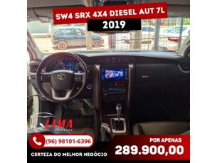 Foto 8 - Toyota SW4 SW4 2.8 TDI SRX 5L 4x4 (Aut) automático