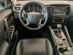 Foto 10 - Mitsubishi Pajero Sport Pajero Sport 2.4 DI-D Legend 4WD (Aut) automático