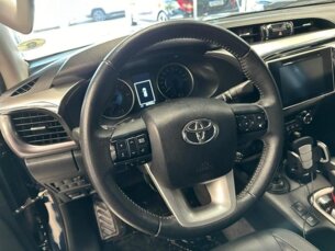 Foto 8 - Toyota Hilux Cabine Dupla Hilux 2.8 TDI CD SRV 4x4 (Aut) automático