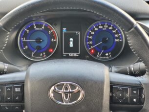 Foto 9 - Toyota Hilux Cabine Dupla Hilux 2.8 TDI CD SRV 4x4 (Aut) automático