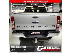 Foto 5 - Ford Ranger (Cabine Dupla) Ranger 3.2 TD XLT CD 4x4 (Aut) manual