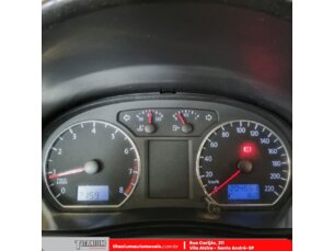 Foto 2 - Volkswagen Polo Polo Hatch. 1.6 8V (Flex) manual