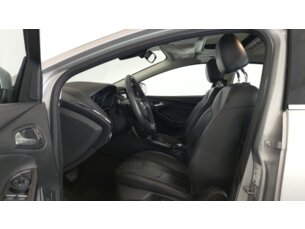Foto 10 - Ford Focus Hatch Focus Hatch Titanium Plus 2.0 PowerShift automático