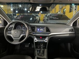 Foto 2 - Hyundai Elantra Elantra 2.0 Top (Aut) (Flex) automático