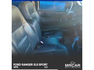Foto 9 - Ford Ranger (Cabine Simples-Estendida) Ranger XLS Sport 4x2 2.3 16V (Cab Simples) manual