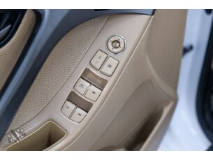 Foto 6 - Hyundai Elantra Elantra Sedan 1.8 GLS (aut) automático