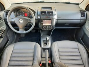 Foto 3 - Volkswagen Polo Sedan Polo Sedan Comfortline 1.6 8V I-Motion (Flex) (Aut) automático