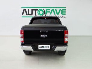 Foto 8 - Ford Ranger (Cabine Dupla) Ranger 3.2 CD Limited 4WD (Aut) automático