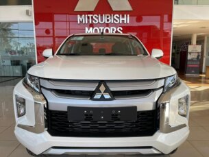 Foto 2 - Mitsubishi L200 Triton L200 Triton Sport 2.4 D GLS 4WD (Aut) automático