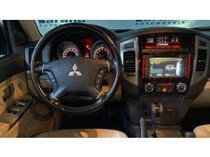 Foto 5 - Mitsubishi Pajero Full Pajero Full 3.2 DI-D 5D HPE 4WD automático