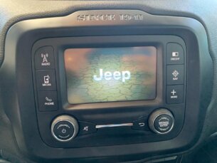 Foto 9 - Jeep Renegade Renegade Longitude 1.8 (Aut) (Flex) automático