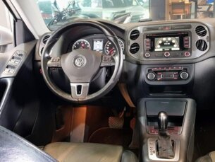 Foto 10 - Volkswagen Tiguan Tiguan 2.0 TSI 4WD automático