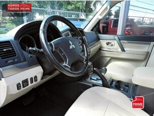 Foto 10 - Mitsubishi Pajero Full Pajero Full 3.2 DI-D 3D HPE 4WD automático