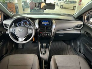 Foto 9 - Toyota Yaris Hatch Yaris 1.5 XL Live CVT automático