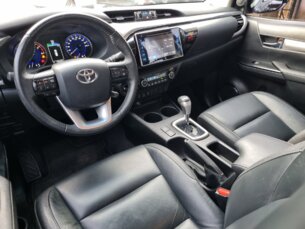 Foto 4 - Toyota Hilux Cabine Dupla Hilux 2.8 TDI CD SRV 4x4 (Aut) automático