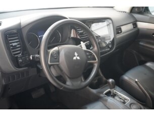 Foto 9 - Mitsubishi Outlander Outlander 2.0 16V CVT automático