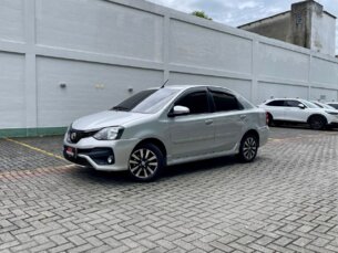 Toyota Etios Sedan Platinum 1.5 (Flex) (Aut)