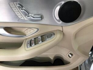 Foto 9 - Mercedes-Benz Classe C C 200 EQ Boost automático