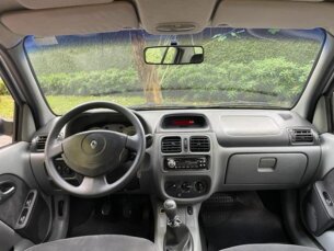 Foto 9 - Renault Clio Sedan Clio Sedan Expression 1.0 16V manual