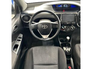 Foto 9 - Toyota Etios Hatch Etios X 1.3 (Flex) automático