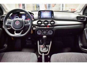 Foto 6 - Fiat Cronos Cronos 1.8 Drive Aut automático