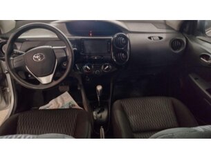 Foto 2 - Toyota Etios Sedan Etios Sedan X 1.5 (Flex) (Aut) automático