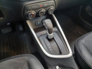 Foto 7 - Chevrolet Onix Onix 1.0 Turbo Premier (Aut) automático